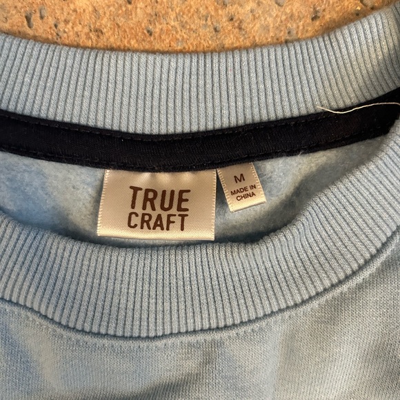 😎3/$10 Hello virtual happy hour sweatshirt - Picture 3 of 9